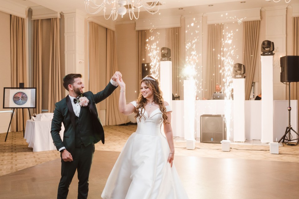 Grand Cascades Lodge wedding reception